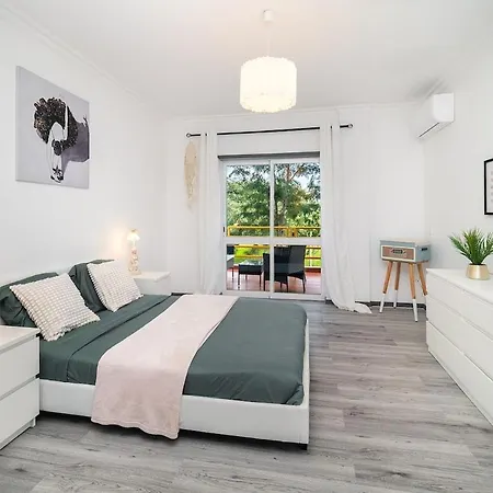 아파트 Vilamoura Family Escape